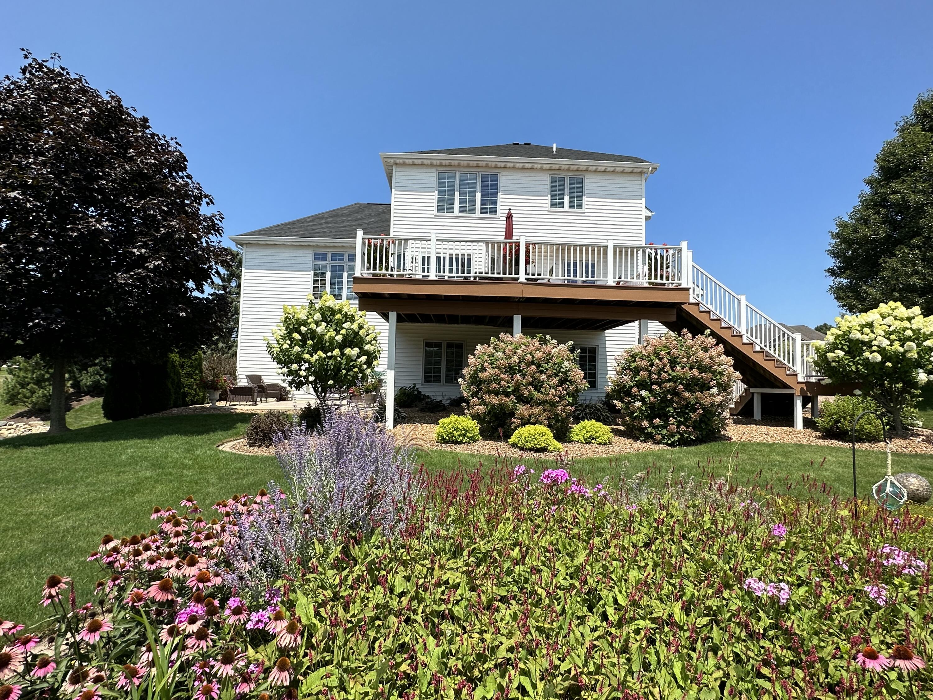 817 Mary Ellen Drive