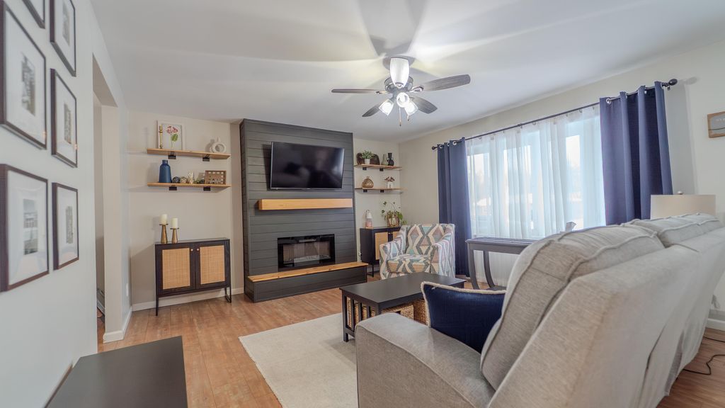 Photo of 2934 Parker Street, Portage, IN 46368 (MLS # 833624)