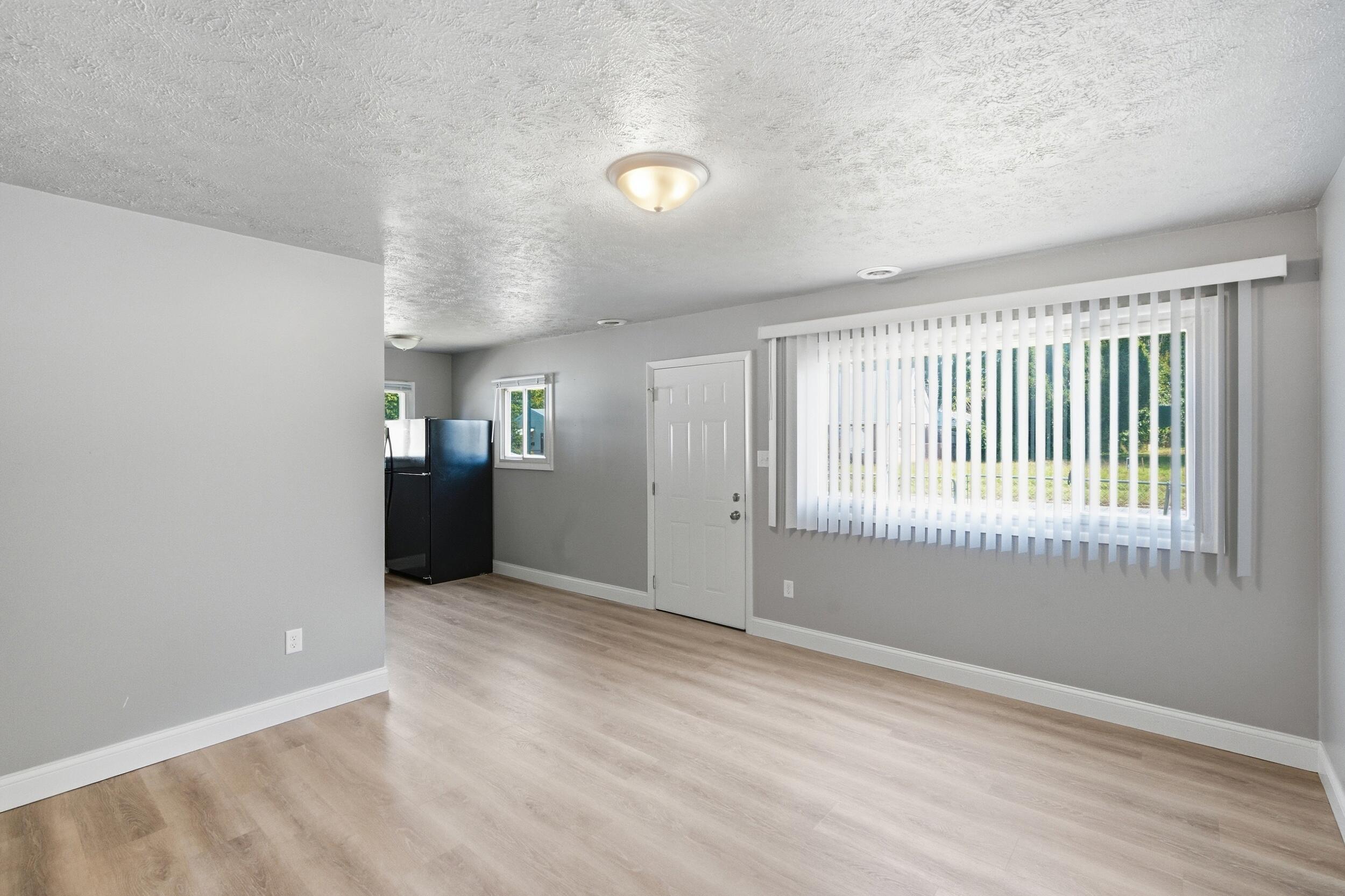 214 Pleasant Avenue