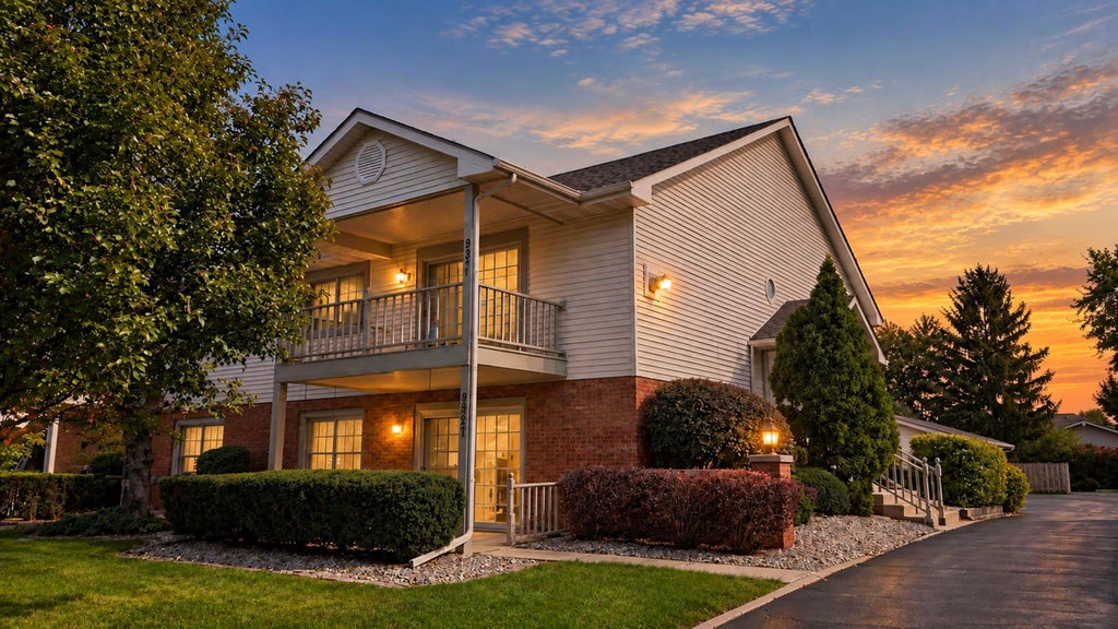 Photo of 9827 Parkway Drive, Highland, IN 46322 (MLS # 846576)