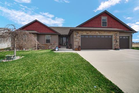 Property photo of 1913 Holly Street Se, Demotte, IN 46310