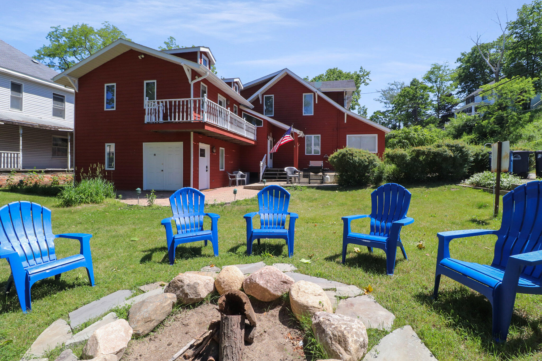 208 Lake Shore Drive