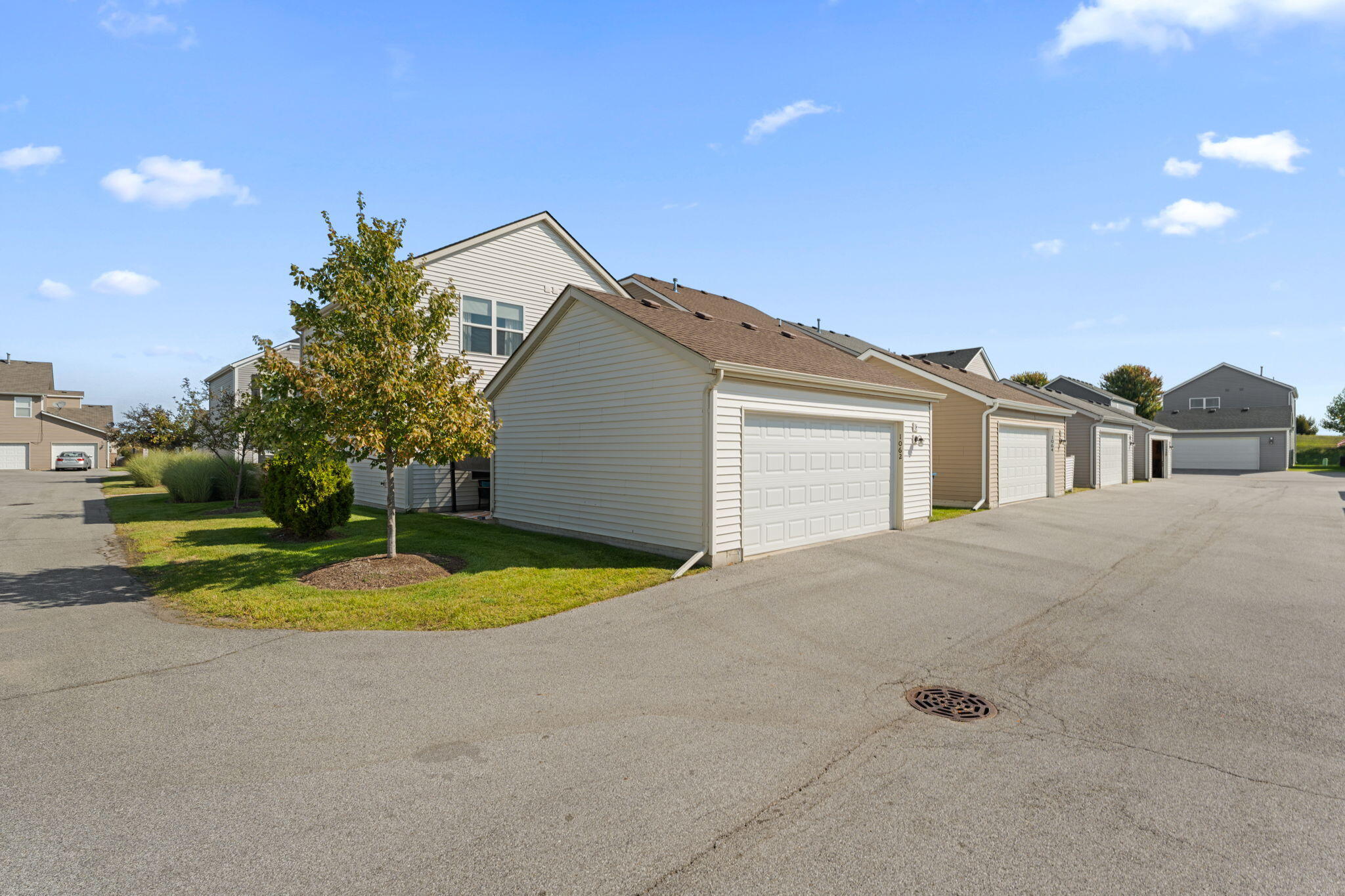 Crown Point, Indiana 46307, United States, 3 Bedrooms Bedrooms, ,3 BathroomsBathrooms,Residential,Active,211899