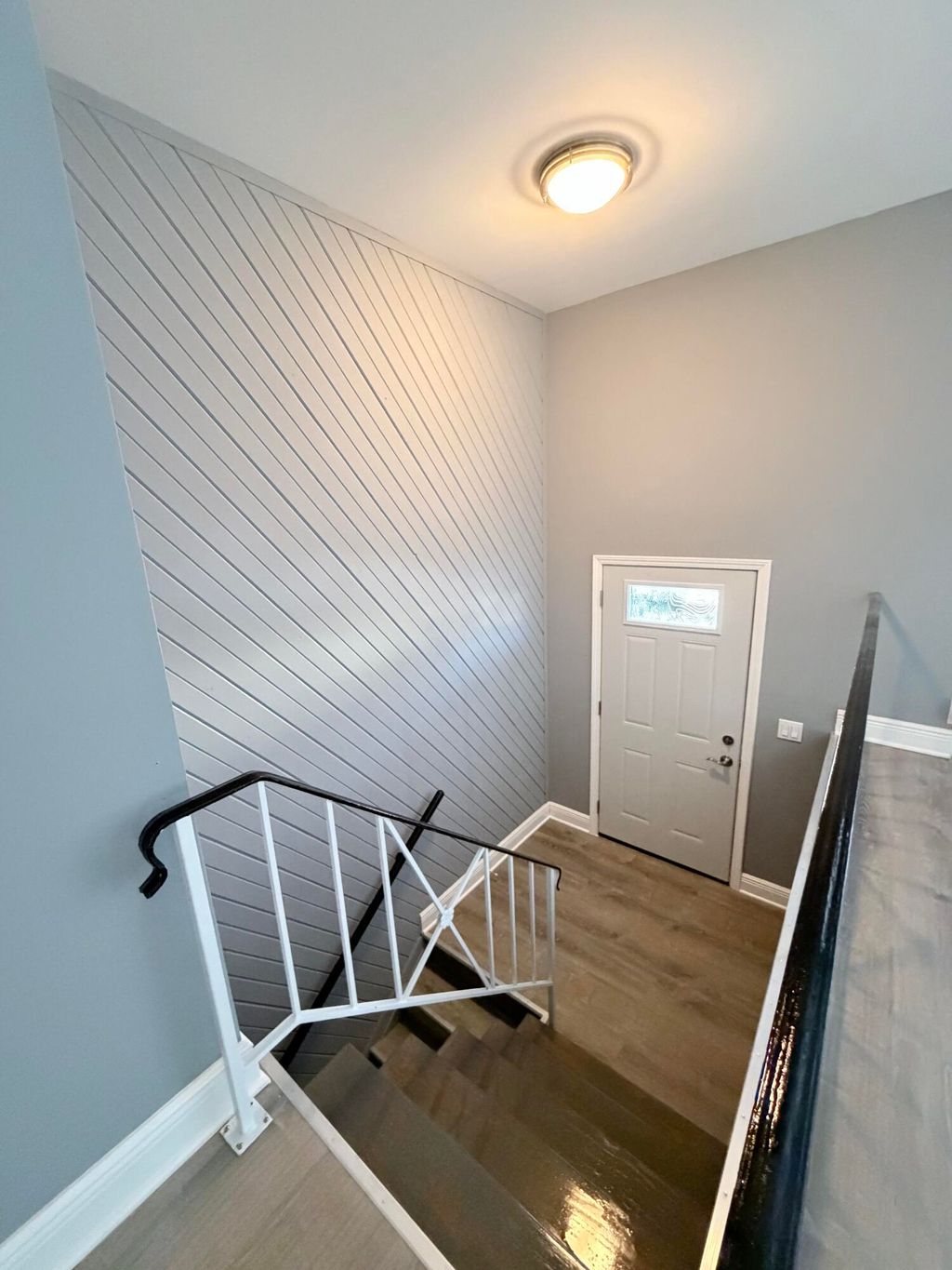 Photo of 3921 Eastmont Drive, South Bend, IN 46628 (MLS # 832178)