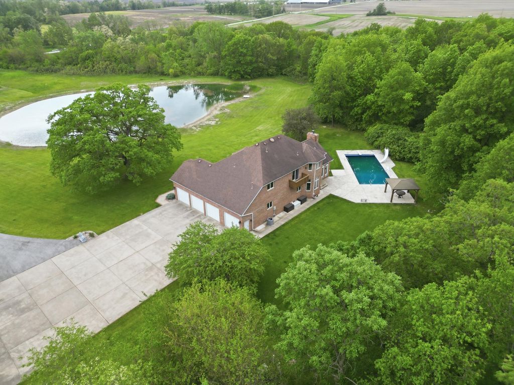 Photo of 3000 E 121st Avenue, Crown Point, IN 46307 (MLS # 839701)