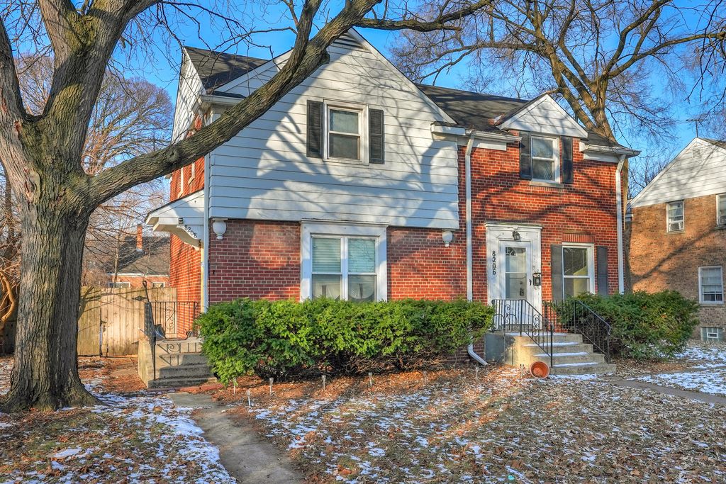 Photo of 8206-8208 Highland Lane, Munster, IN 46321 (MLS # 832481)