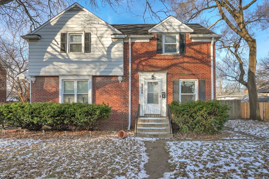 Photo of 8206-8208 Highland Lane, Munster, IN 46321 (MLS # 832481)