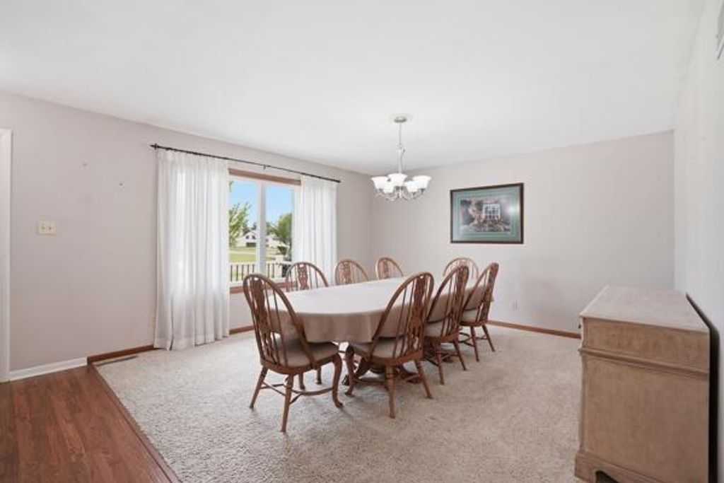 Photo of 1547 W 99th Avenue, Crown Point, IN 46307 (MLS # 838252)