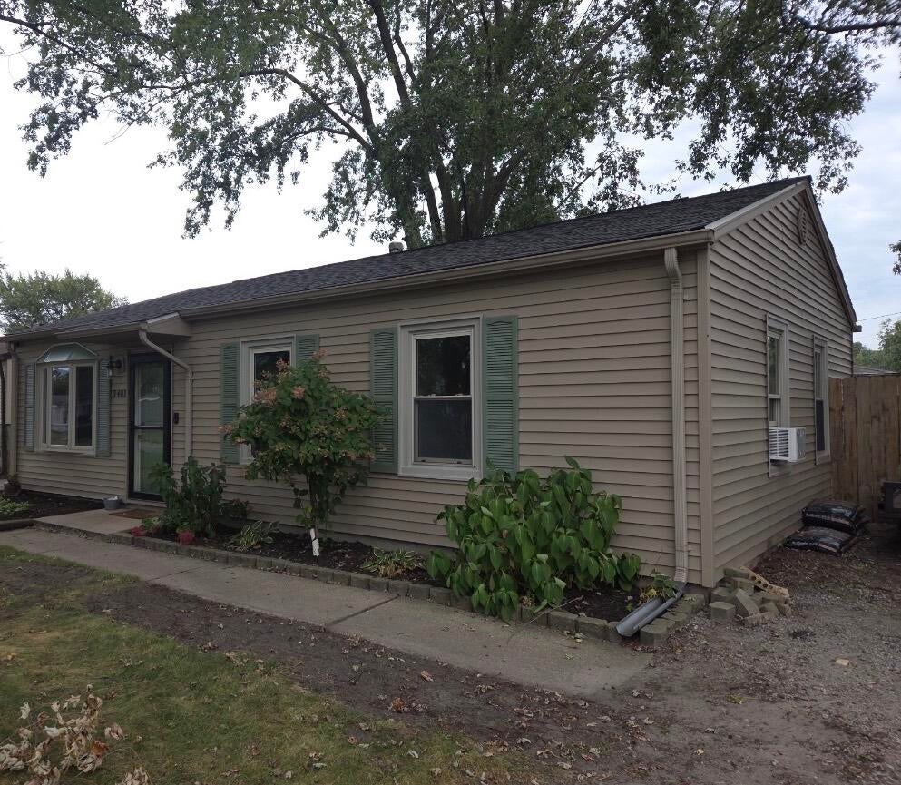 Photo of 3401 E 21st Avenue, Lake Station, IN 46405 (MLS # 845303)