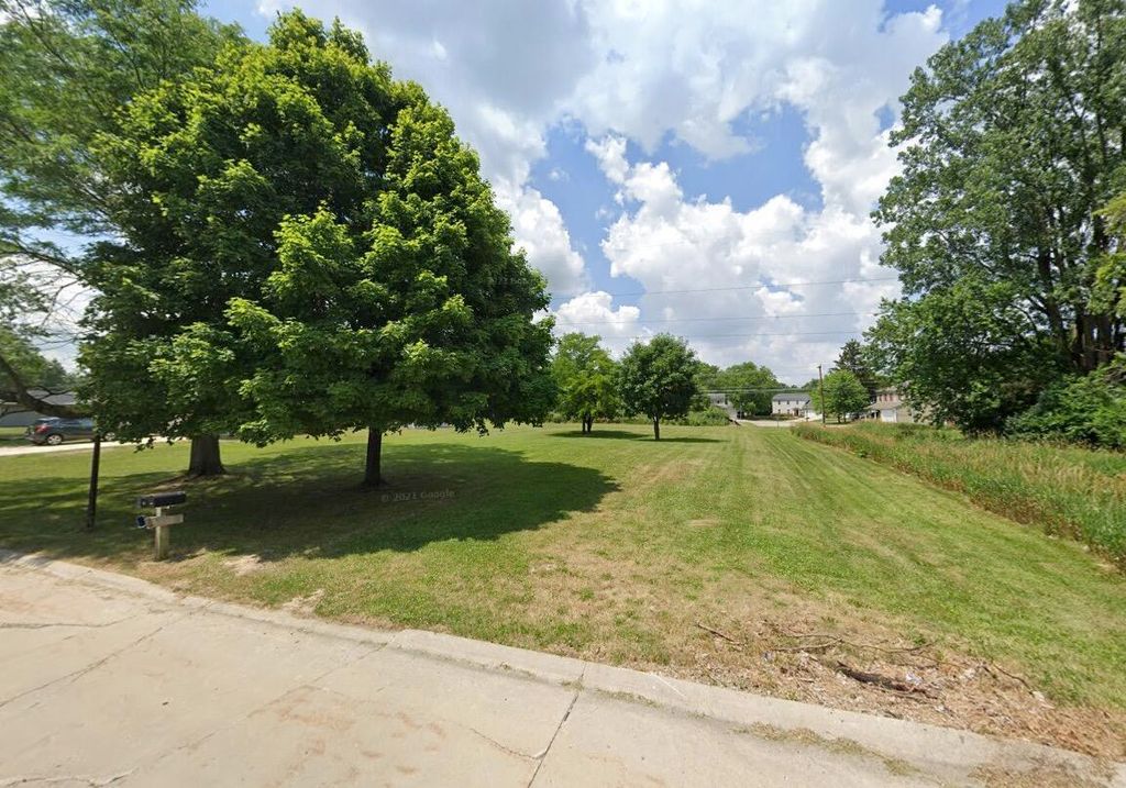 Photo of 6411 Salge Drive, Fort Wayne, IN 46835 (MLS # 834420)