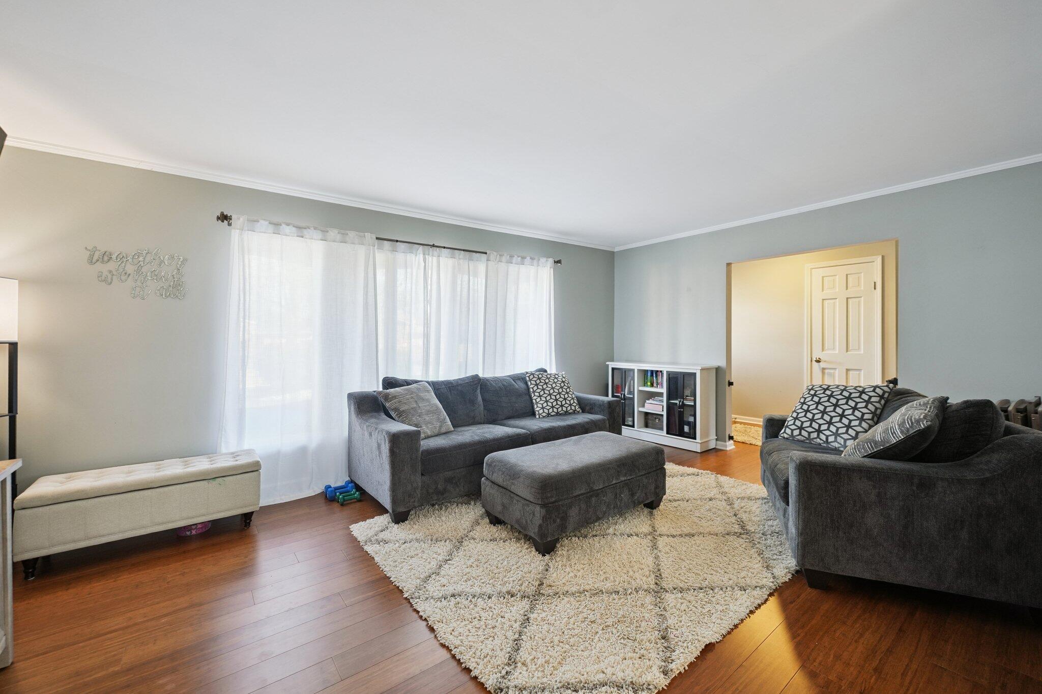 1040 Fran Lin Parkway