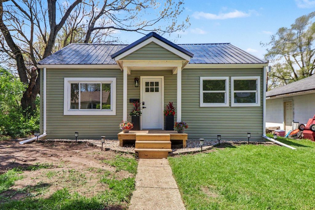 Photo of 276 Hadley Road, Kingsford Heights, IN 46346 (MLS # 838444)