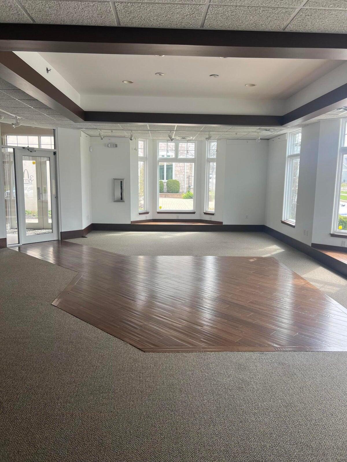 870 Sidewalk Road