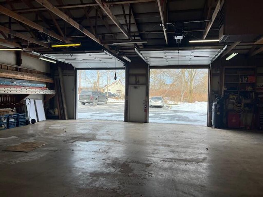 Photo of 457 S Campbell Street #1, Valparaiso, IN 46385 (MLS # 831885)