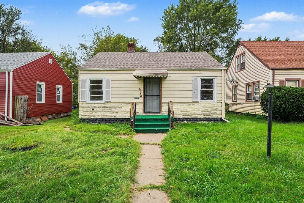 Photo of 860 Louisiana Street, Gary, IN 46402 (MLS # 845699)