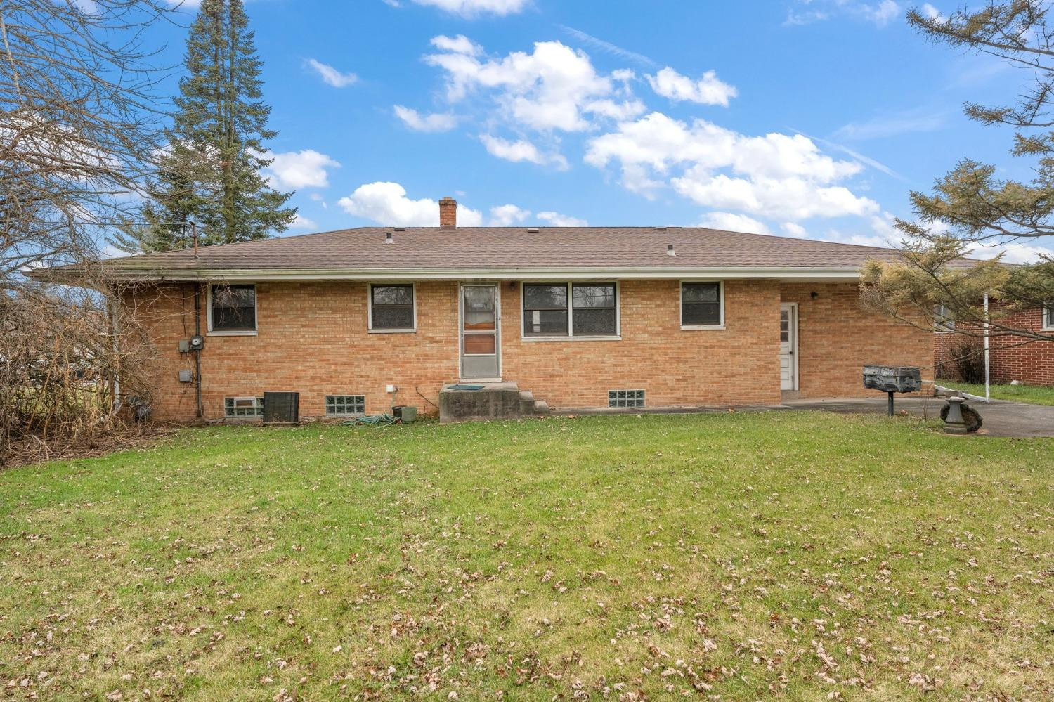 Merrillville, Indiana 46410, United States, 3 Bedrooms Bedrooms, ,2 BathroomsBathrooms,Residential,Active,159076