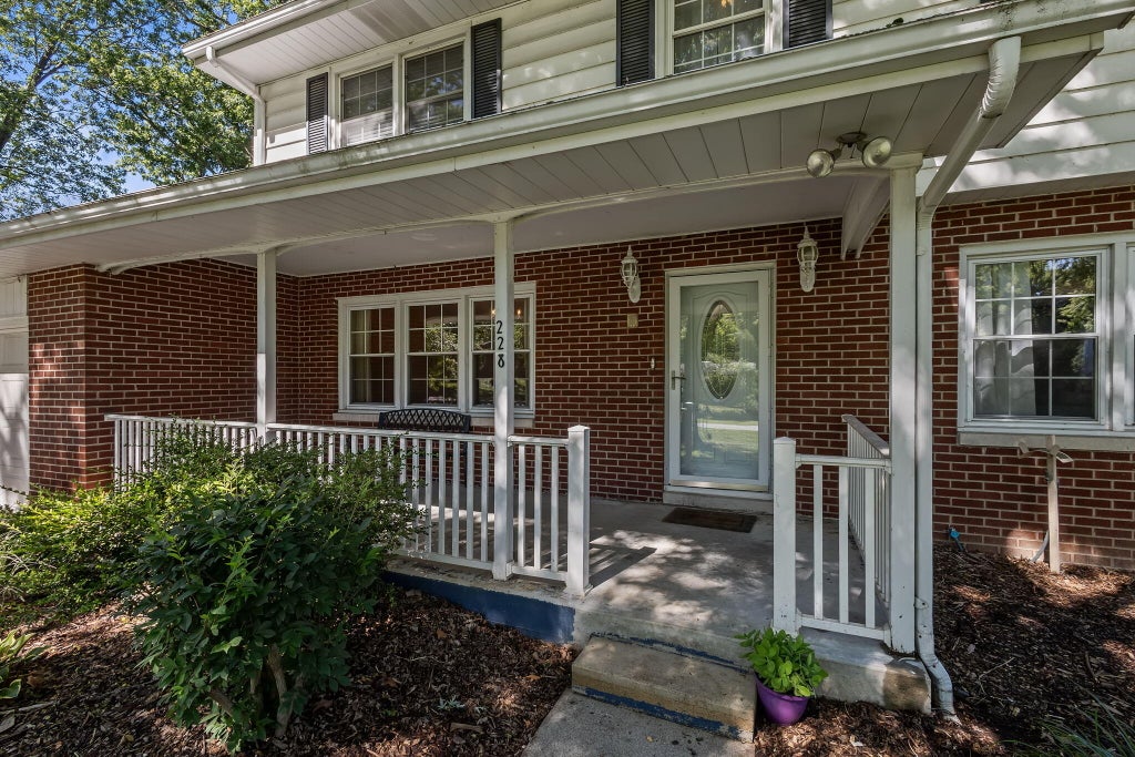 Photo of 228 Weblos Trail, Valparaiso, IN 46385 (MLS # 841721)