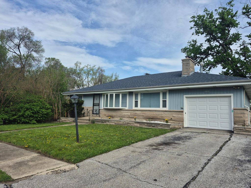 Photo of 1000 W 54th Avenue, Merrillville, IN 46410 (MLS # 837796)