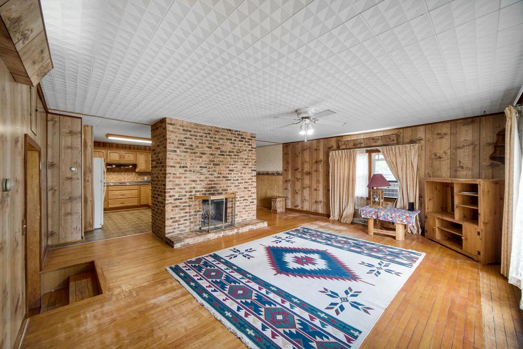 Photo of 1602 N 500 E, Michigan City, IN 46360 (MLS # 825852)