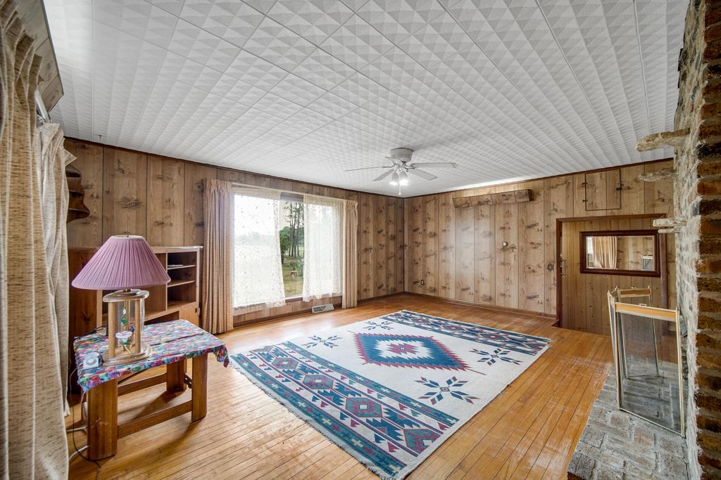 Photo of 1602 N 500 E, Michigan City, IN 46360 (MLS # 825852)