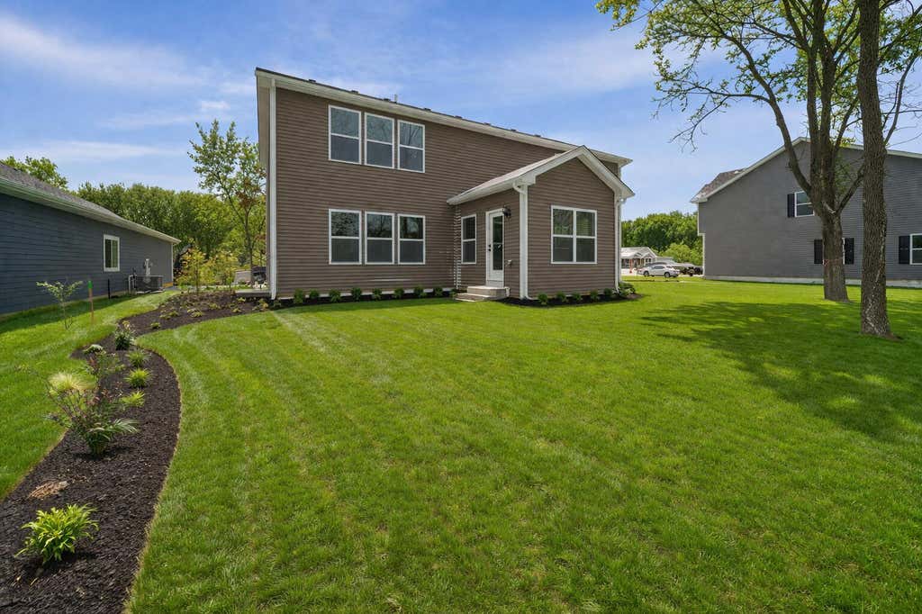 Photo of 22 Levanno Drive, Crown Point, IN 46307 (MLS # 844179)