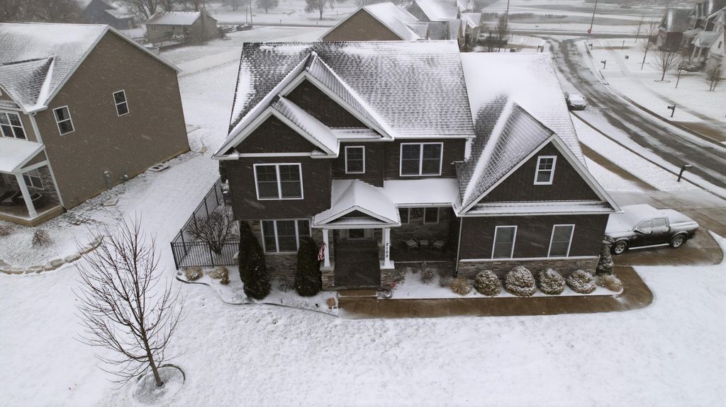 Photo of 2102 Pradera Trail, Chesterton, IN 46304 (MLS # 835651)