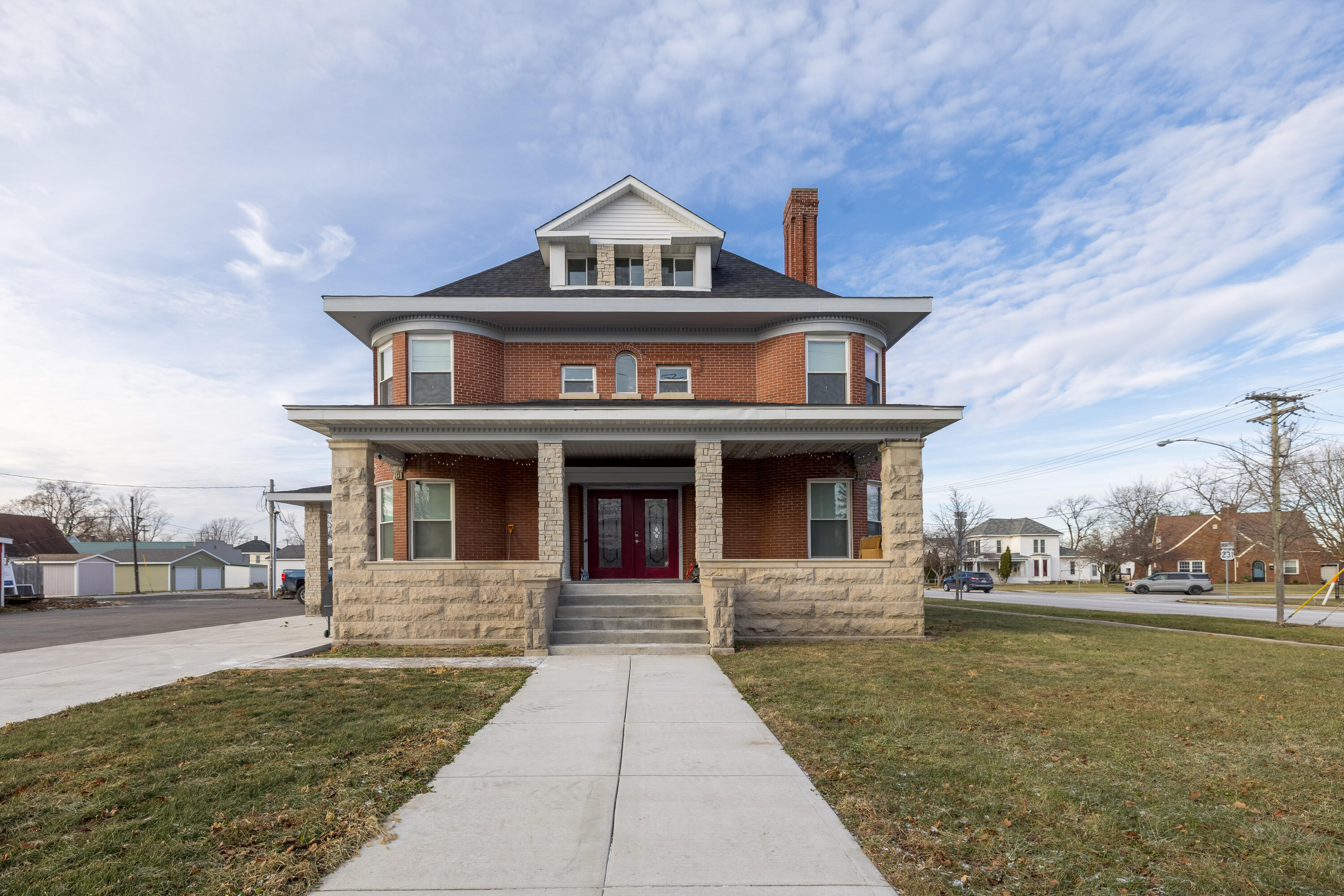 226 E Washington Street