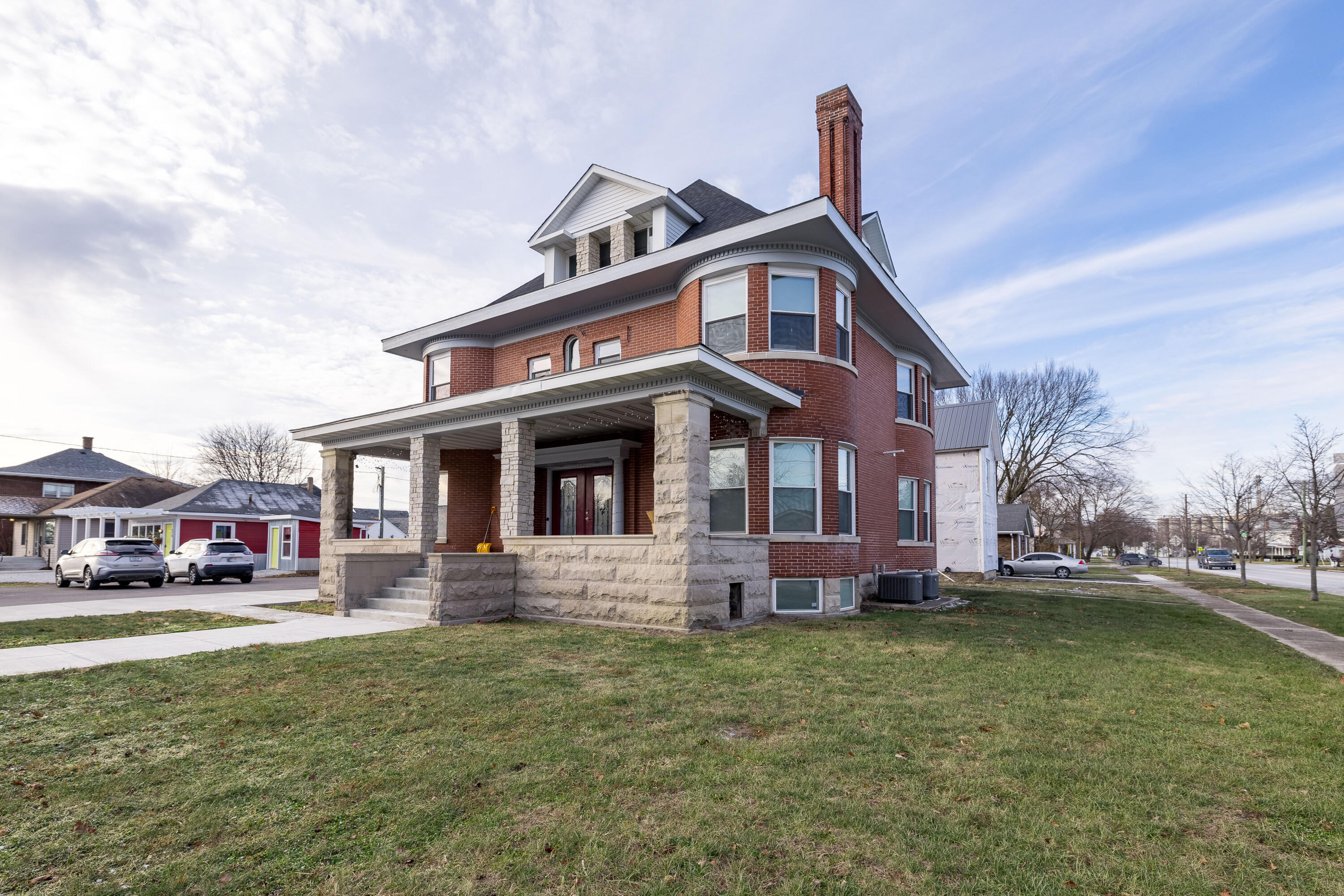 226 E Washington Street