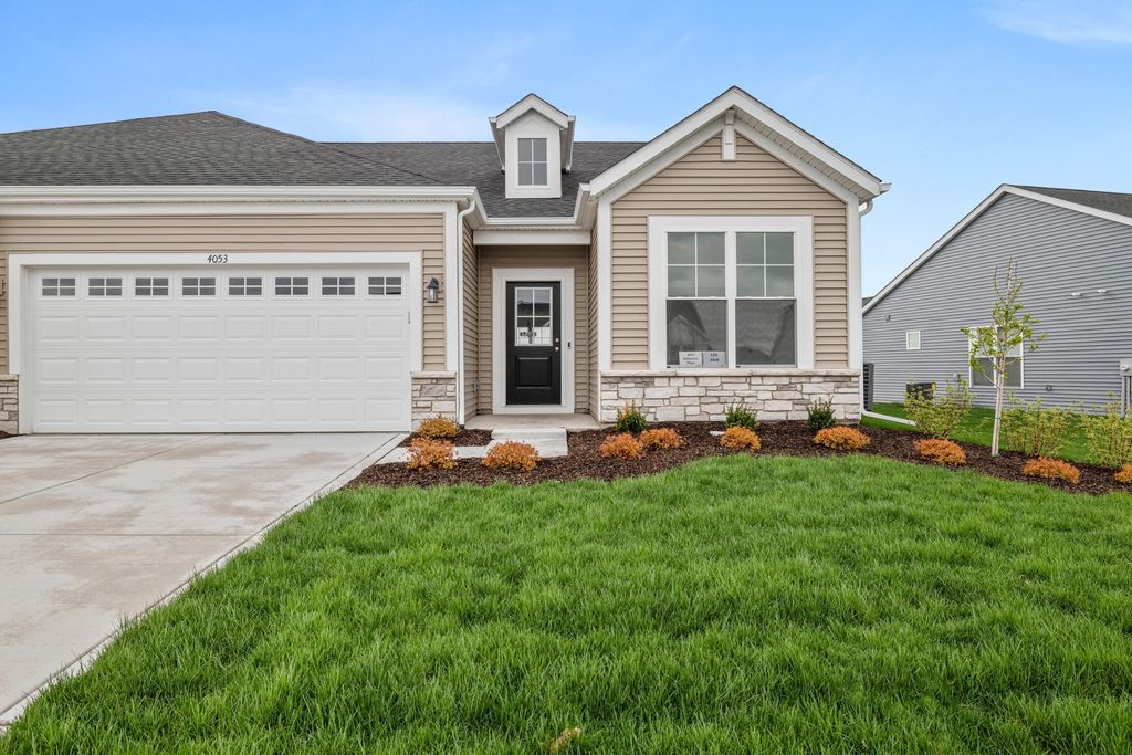 Photo of 4053 Reflection Place, Valparaiso, IN 46385 (MLS # 837273)