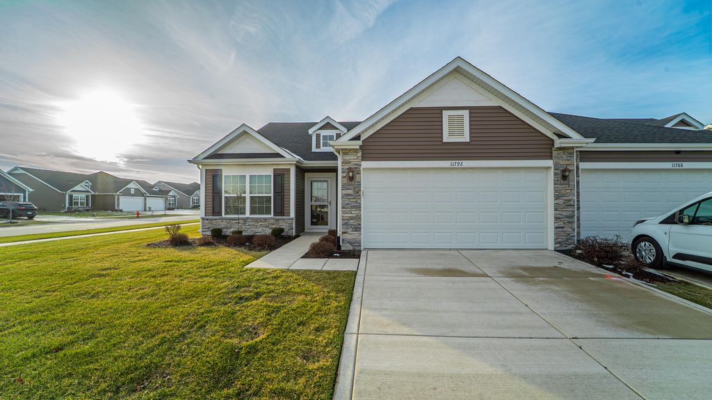 Photo of 11792 Rhode Island Street, Crown Point, IN 46307 (MLS # 832459)