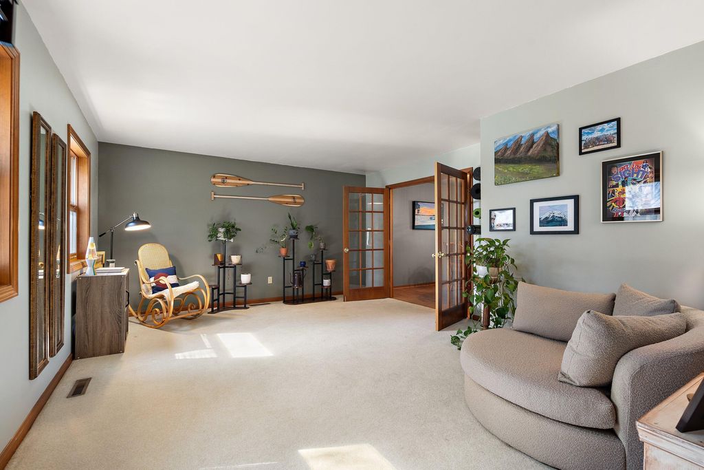 Photo of 218 Woodsview Street, Michigan City, IN 46360 (MLS # 835932)