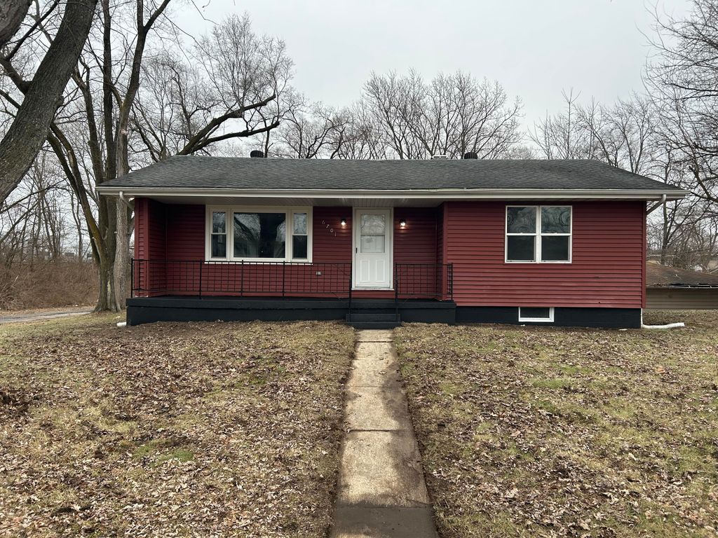Photo of 6701 Madison Street, Merrillville, IN 46410 (MLS # 832571)