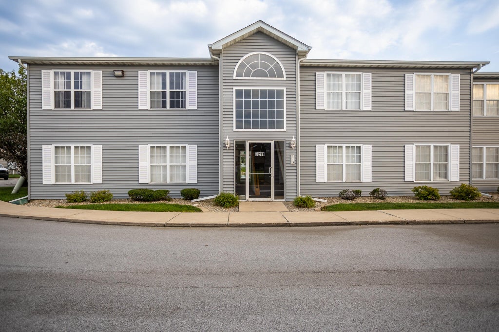 Photo of 8211 Lincoln Circle #A, Merrillville, IN 46410 (MLS # 844669)