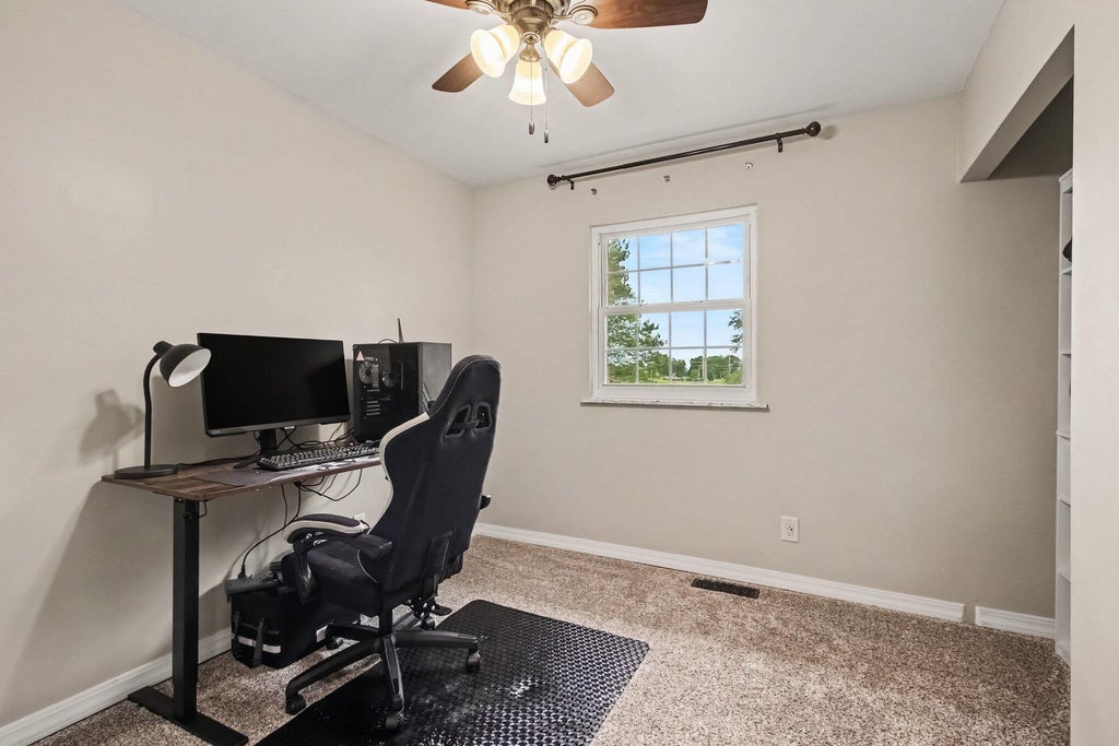 Photo of 103 W Division Road, Valparaiso, IN 46385 (MLS # 845226)