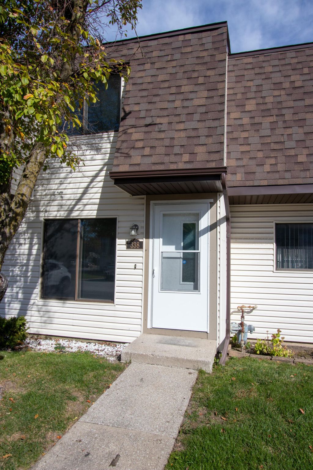 Photo of 338 E 60th Drive, Merrillville, IN 46410 (MLS # 829987)