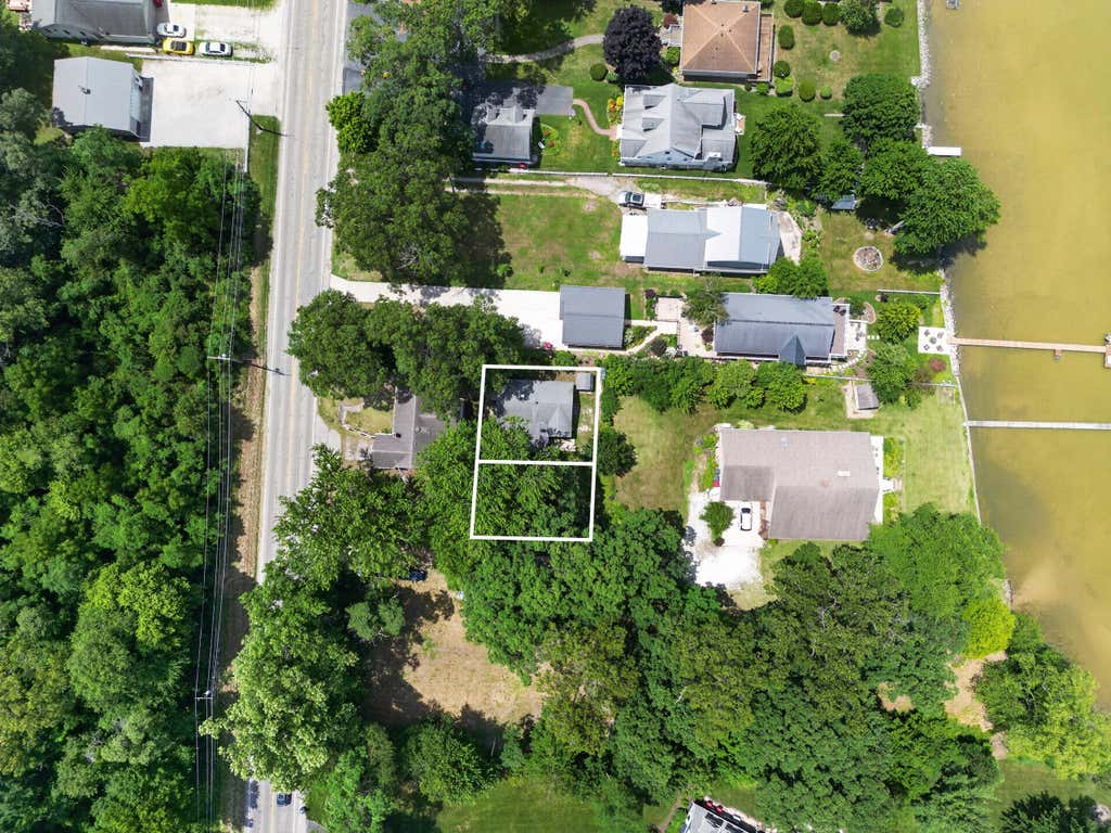 Photo of 6351 S State Road 10, Knox, IN 46534 (MLS # 842289)