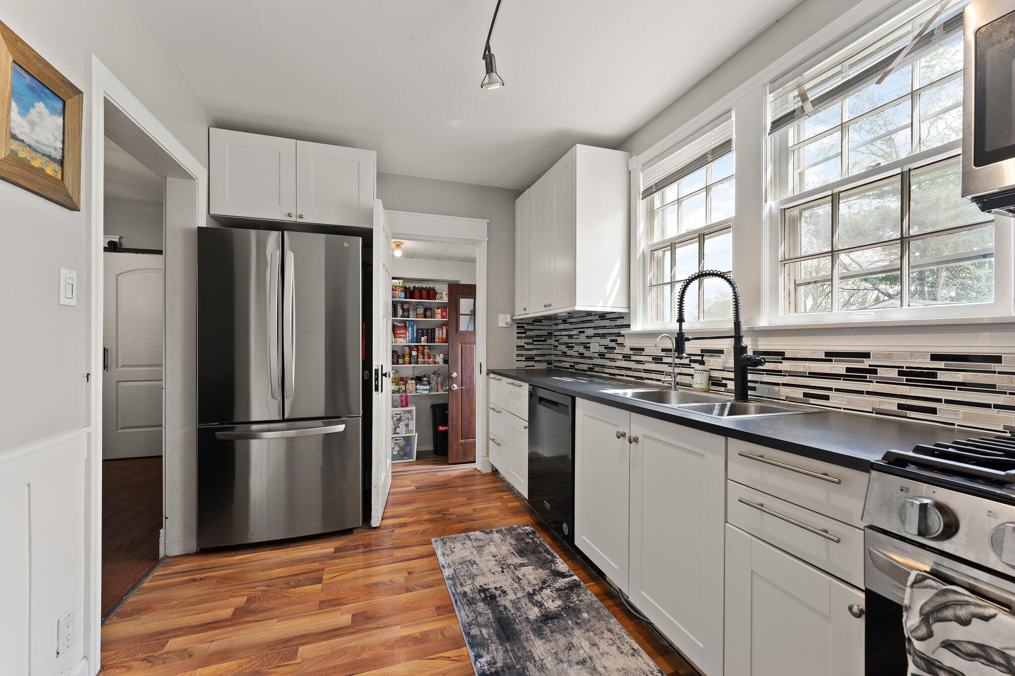 306 Holton Ridge