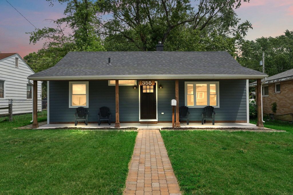 Photo of 355 S Howard Street, Gary, IN 46403 (MLS # 837557)