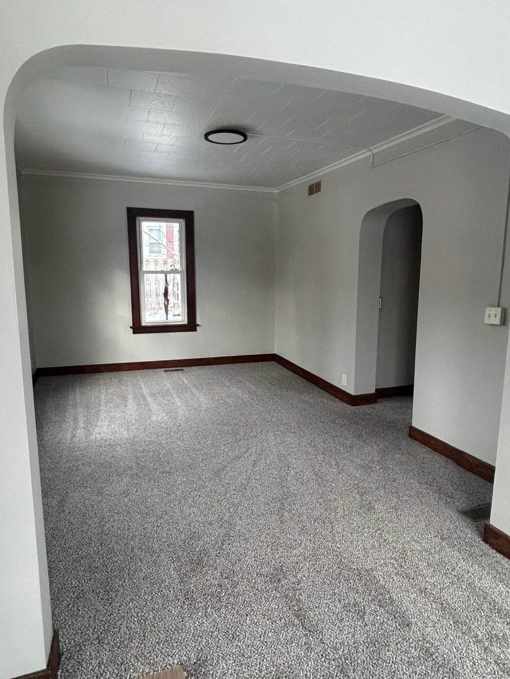 Photo of 253 S Greenwich Street #1, Valparaiso, IN 46383 (MLS # 831790)