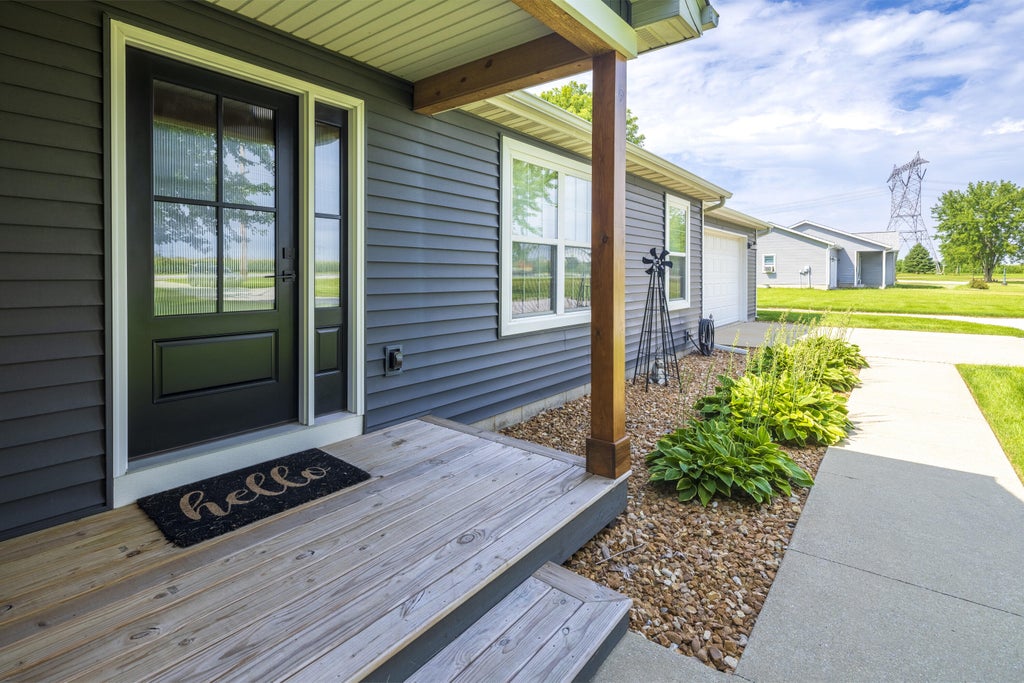 Photo of 448 S State Road 49, Valparaiso, IN 46383 (MLS # 844268)