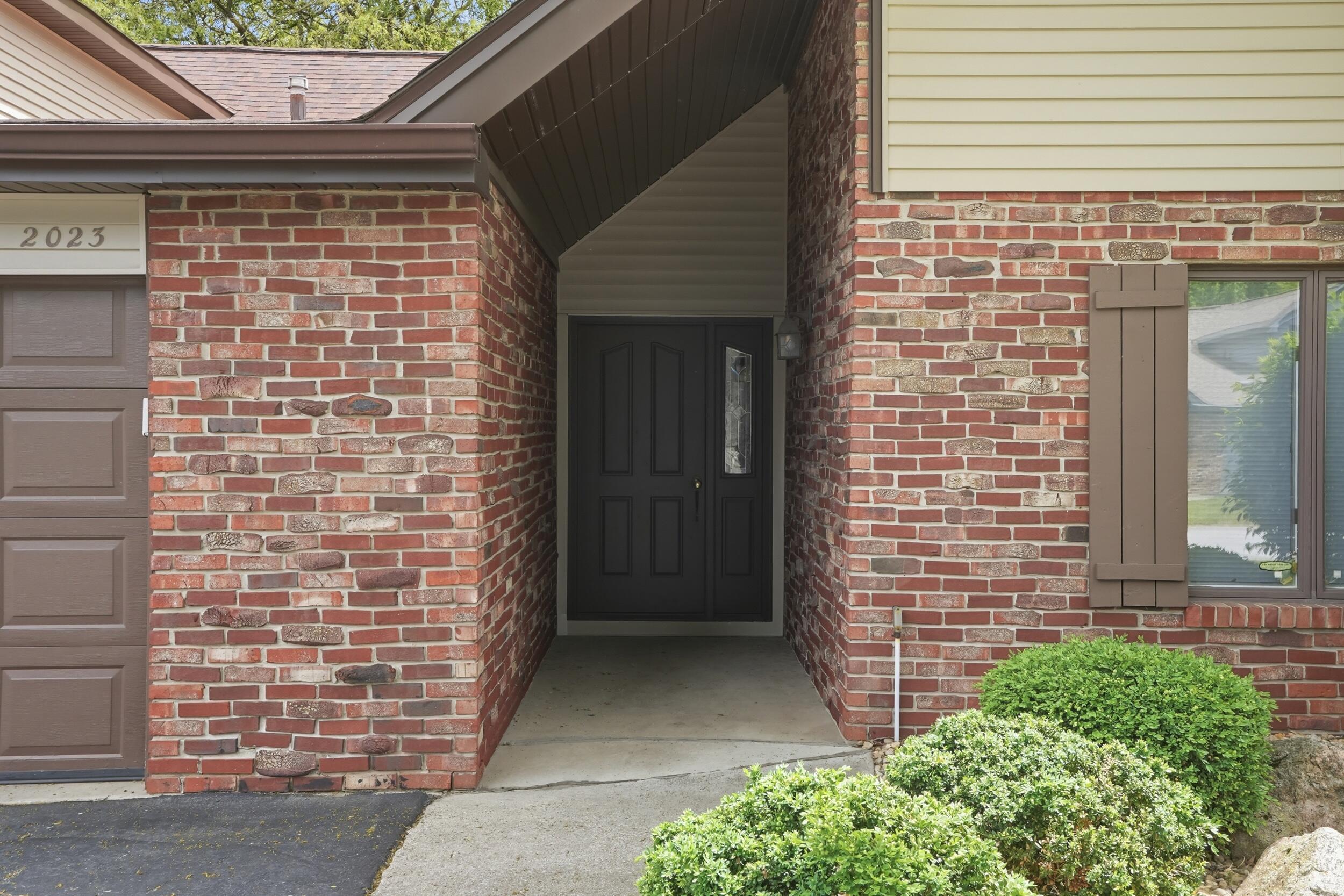 2023 Dorchester Lane 1