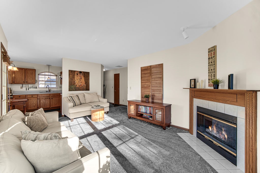 Photo of 873 Forest Glen Drive, Valparaiso, IN 46385 (MLS # 847507)