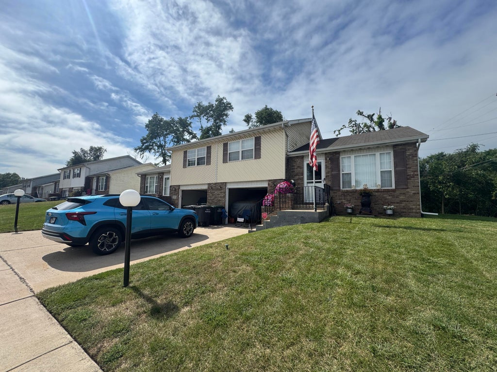 Photo of 2148-50 Freedom Street, Portage, IN 46368 (MLS # 845828)