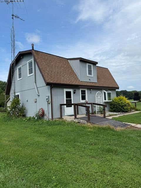 Photo of 1062 N 50 W, Chesterton, IN 46304 (MLS # 843655)