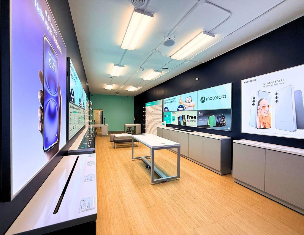 Photo of 302 W Lincoln Highway #A, Schererville, IN 46375 (MLS # 832439)