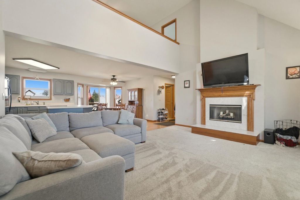 Photo of 664 Windy Meadow Court, Hebron, IN 46341 (MLS # 835273)