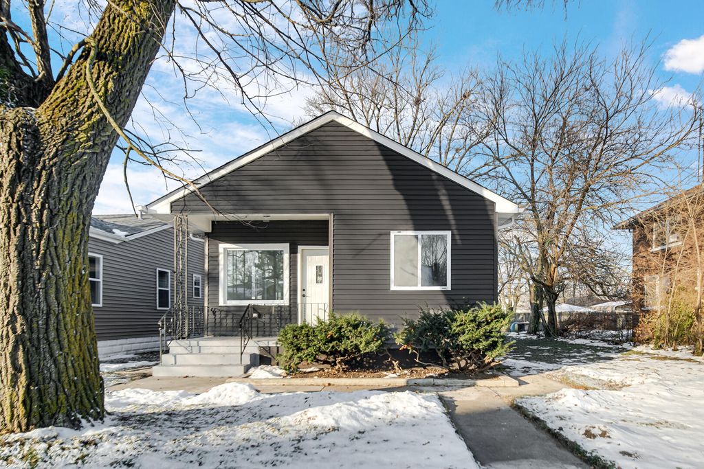 Photo of 4356 Pennsylvania Street, Gary, IN 46409 (MLS # 832077)