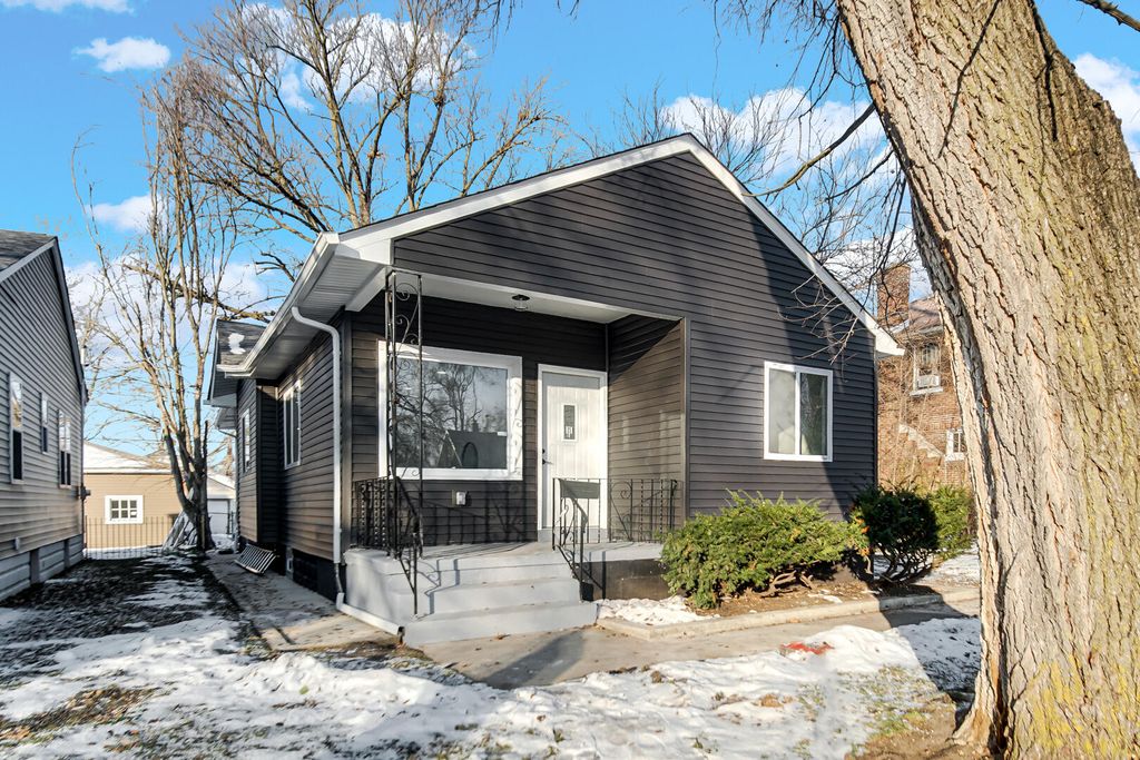 Photo of 4356 Pennsylvania Street, Gary, IN 46409 (MLS # 832077)