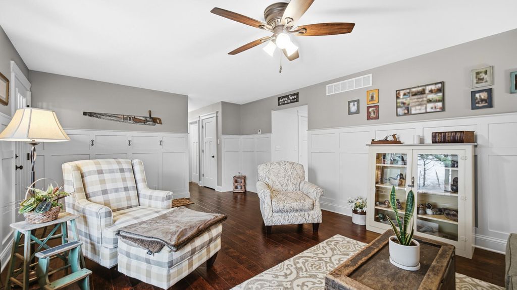 Photo of 10353 N 493 E, DeMotte, IN 46310 (MLS # 836690)