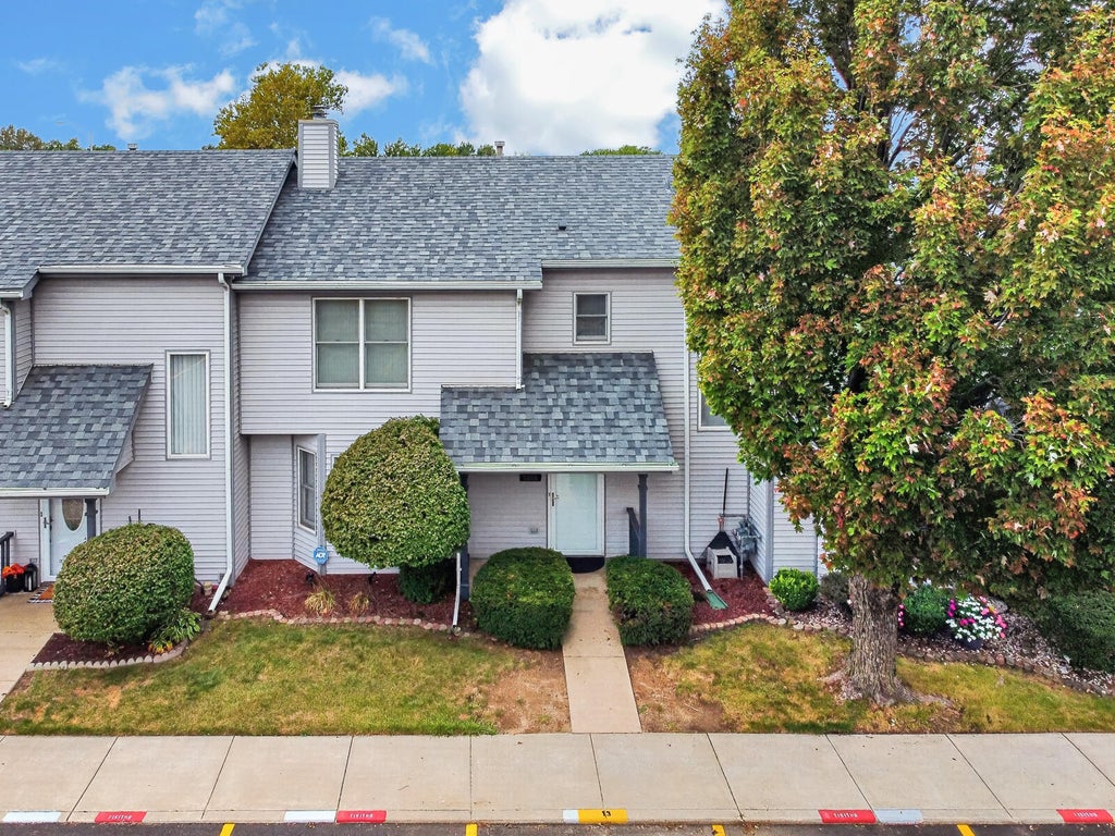 Photo of 6066 Virginia Street, Merrillville, IN 46410 (MLS # 845668)